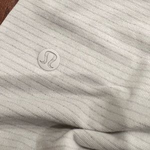 Like new lulu lemon Metal Vent Tech Polo Shirt xxl white